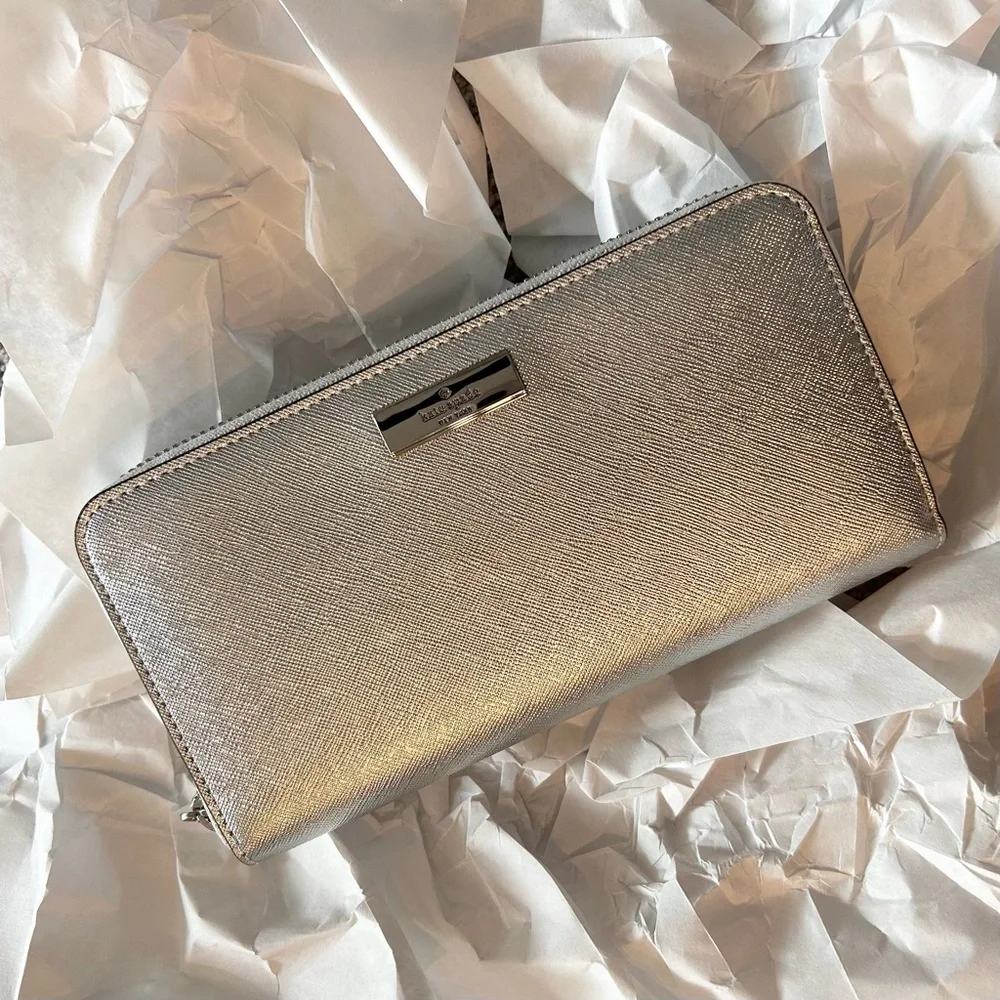 Kate Spade ♠️ Kenzie Boxed Metallic Large Continental Wallet in Lunar Light - Picture 10 of 11